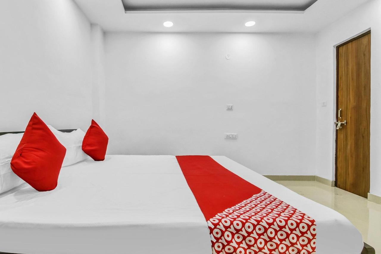 Flagship Hotel Secret Mirage Near Rithala Metro Station 新德里 外观 照片