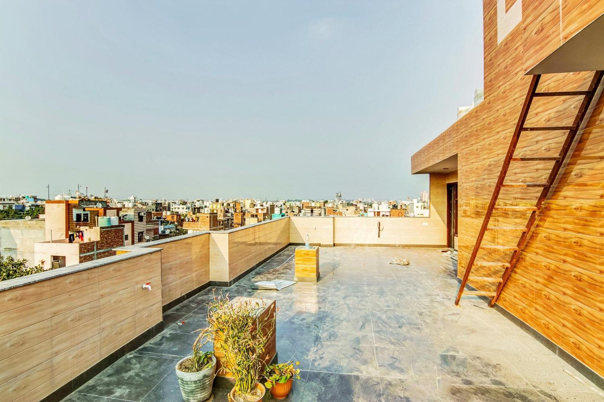 Flagship Hotel Secret Mirage Near Rithala Metro Station 新德里 外观 照片